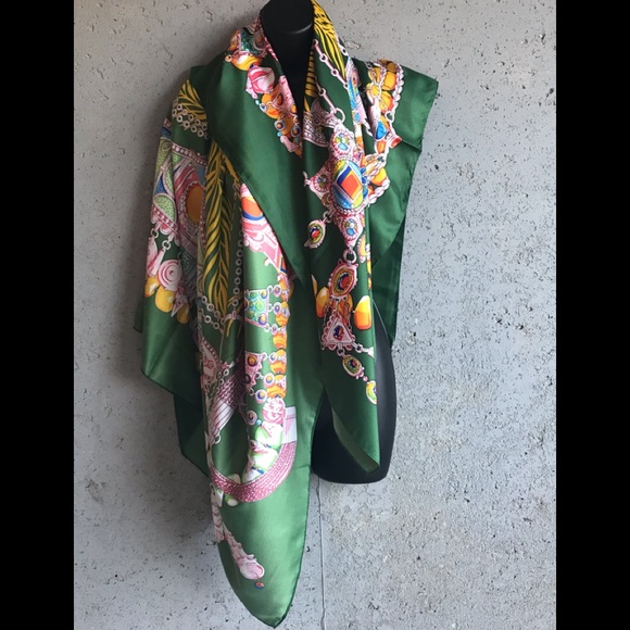 Source Unknown  50”x50” Versatile Green Long Lightweight Shawl/Scarf /Pashmina - Picture 12 of 15